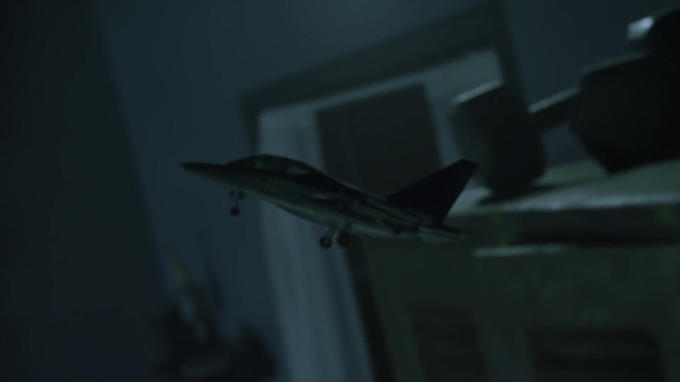 AV - Tiny Tortures (dir. D. Lewandowski, alt. sound:music F. Hoang)